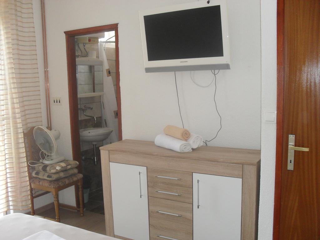 Rooms Natalija Sveti Juraj Exterior foto